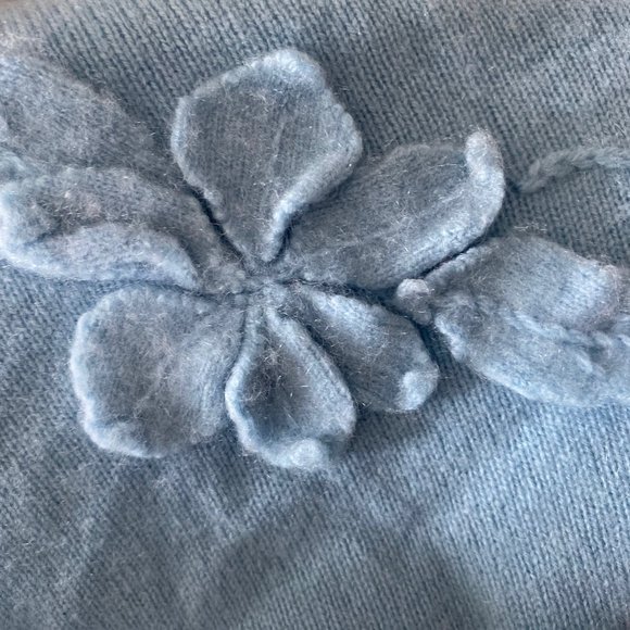 Classiques Entier 💯 Cashmere Flowers 3/4 Sleeve Sweater Top PXS - Picture 4 of 5